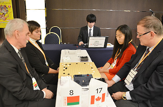 The first round of the main tournament