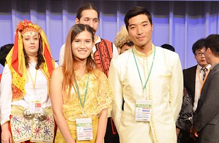 世界学生ペア碁選手権大会の代表16ペアの紹介