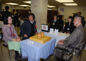 Kikuyo Aoki 8-dan , 25th Honinbo Chikun and Chien Cho 1-dan