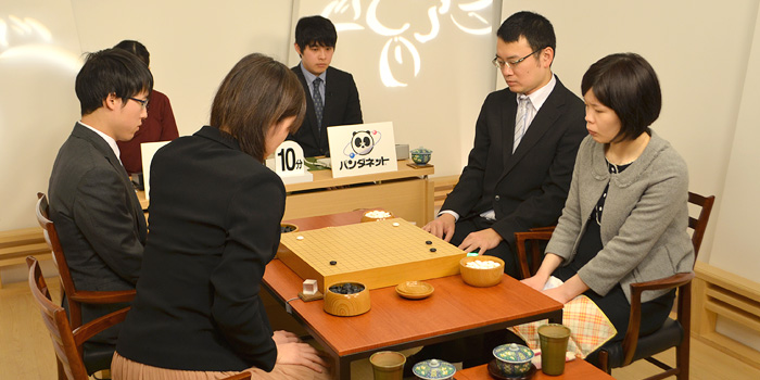 矢代久美子六段・井山裕太六冠・向井千瑛女流本因坊・結城聡十段